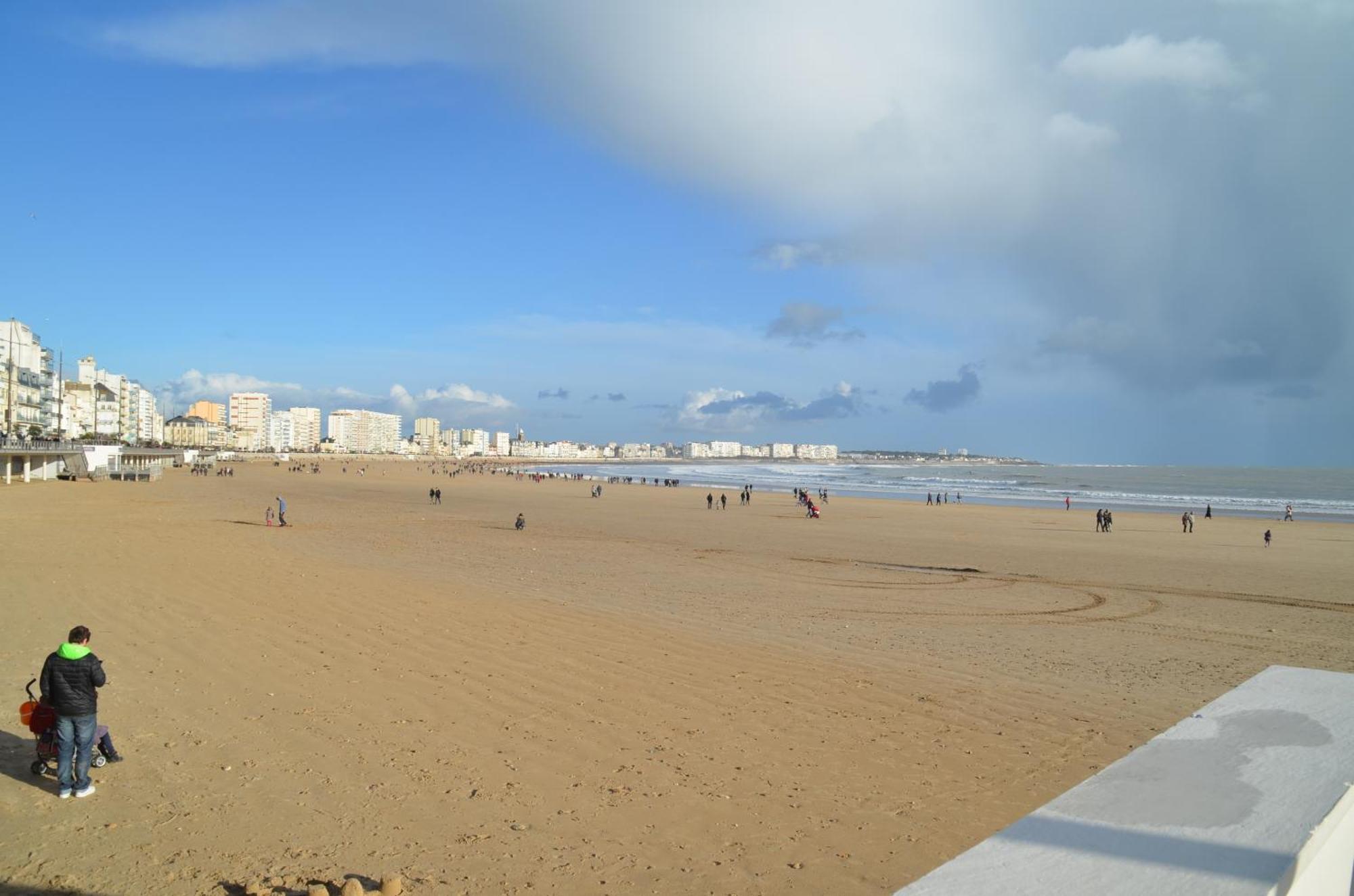 Appartements Front De Mer Sables D'Olonne Les Sables-dʼOlonne Exterior foto